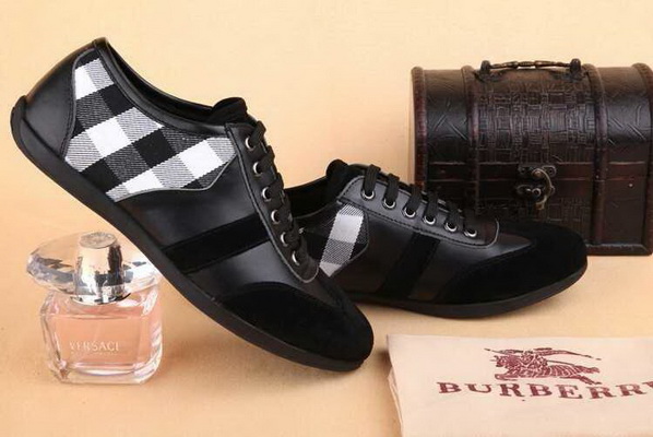 Burberry Fashion Men Sneakers--061